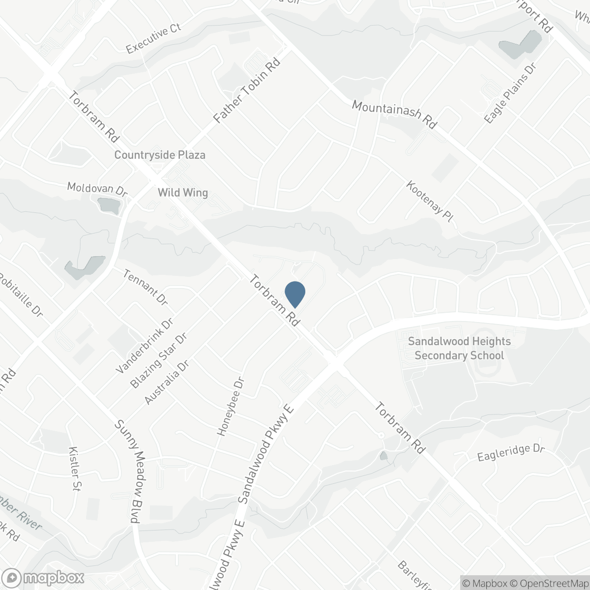 37 LACEBARK COURT, Brampton, Ontario L6R 3M7